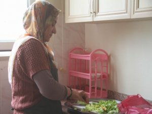 kadin-2.jpg kadin-2.jpg