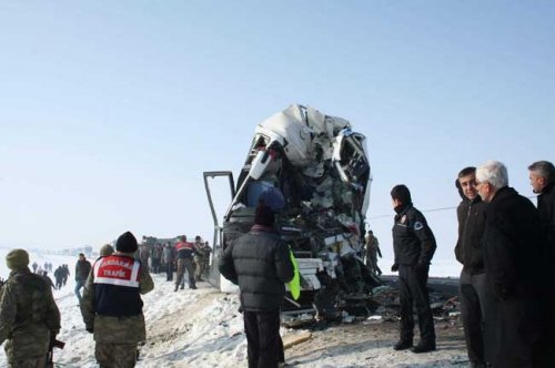 kaza-2.jpg kaza-2.jpg