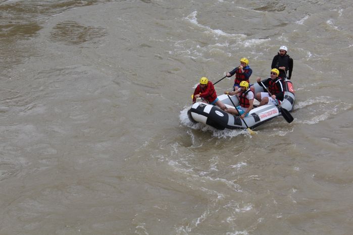 murat-nehri-rafting-2.jpg