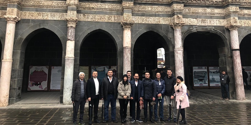 uzakdogu-asya-ve-guney-amerikali-tur-operatorleri-diyarbakir’da-(2).jpg