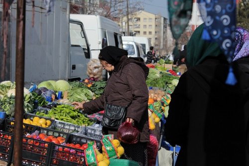 zamlar-esnafin-satisini-dusurdu----(2).jpg