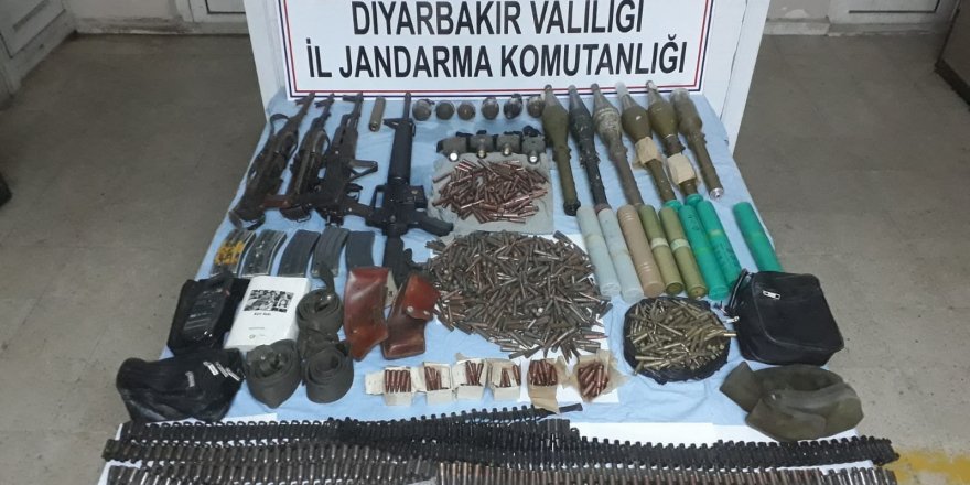 Örgüte ait 8 sığınak imha edildi