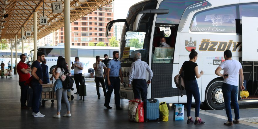 Kısıtlama kalktı, Diyarbakır şehirler arası seferde hareketlilik başladı