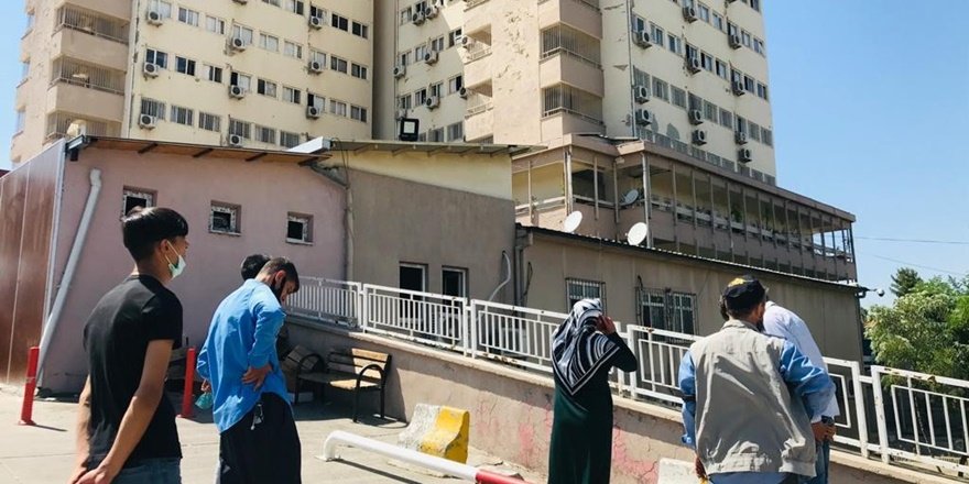 Diyarbakır'da meşrubatlı korona ziyareti!